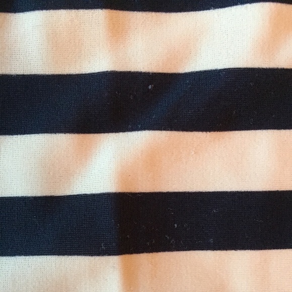 Crewcuts long sleeved rash guard girls size 4-5Y - Picture 4 of 6